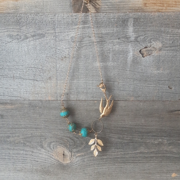 Necklace - Picture 2 of 4